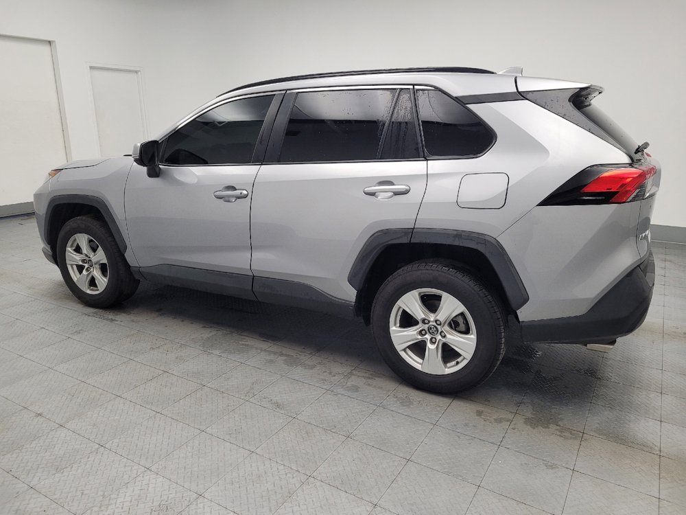 Used 2020 Toyota RAV4 XLE image 3