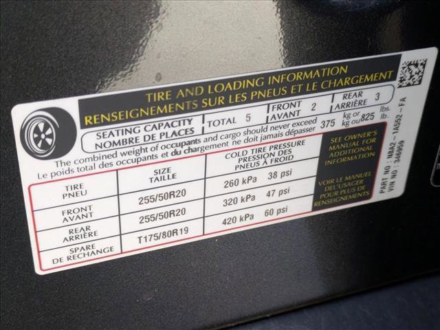 Used 2022 Land Rover Range Rover Velar R-Dynamic S image 15