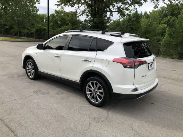 Used 2017 Toyota RAV4 Limited AWD/4WD image 4