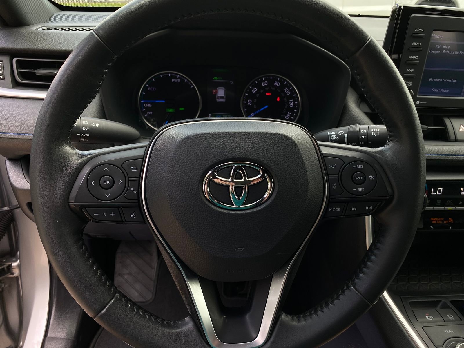 Used 2022 Toyota RAV4 SE w/ Convenience Package AWD/4WD image 22