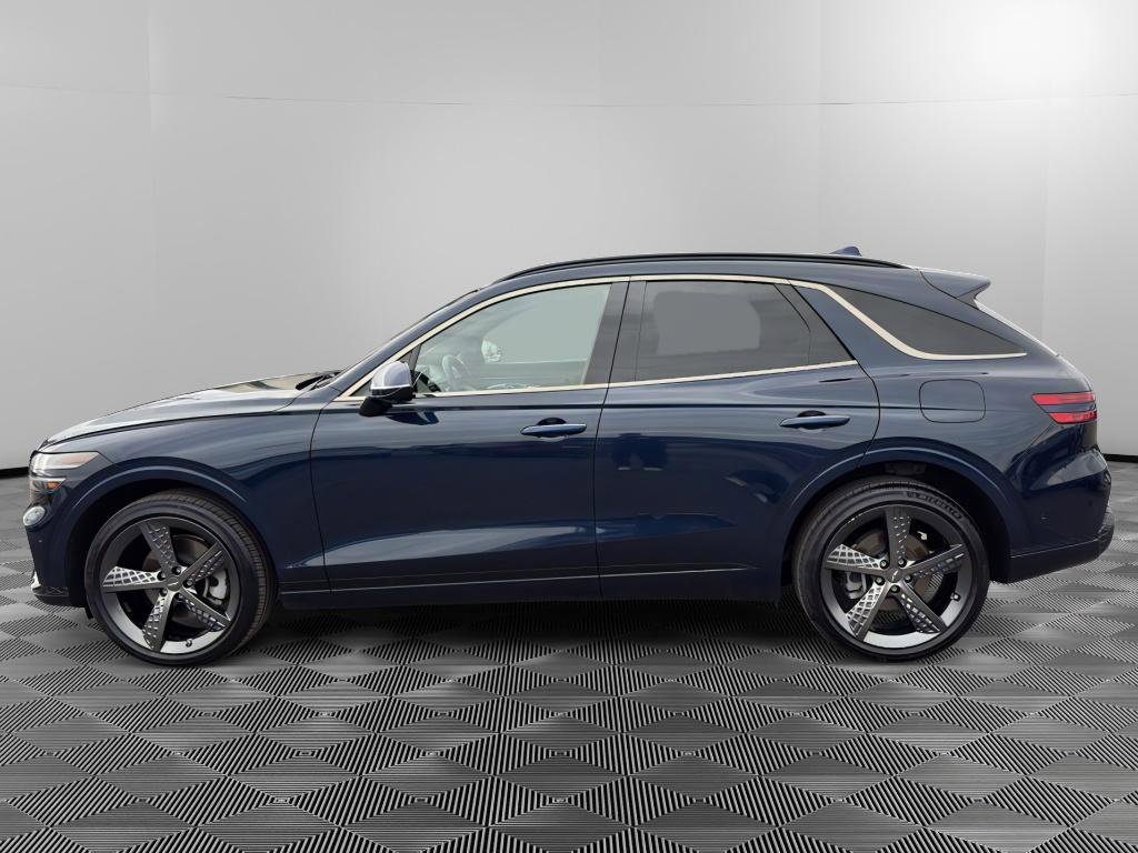 Used 2022 Genesis GV70 2.5T w/ Sport Prestige Package image 4