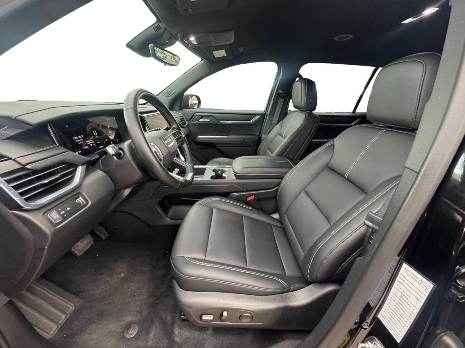 Certified 2026 GMC Acadia Elevation w/ Elevation Premium Package FWD image 10