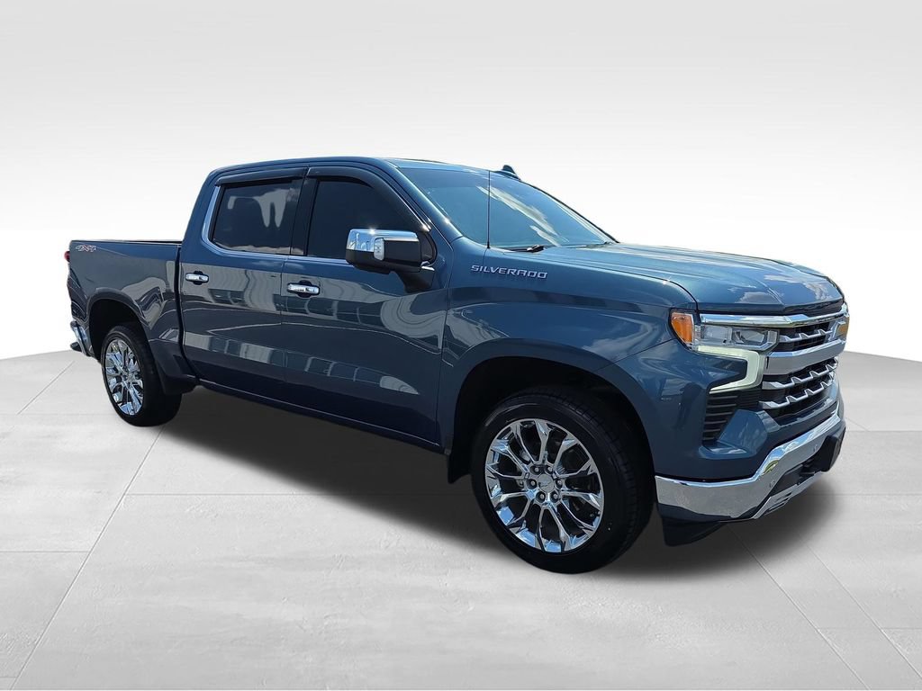Used 2024 Chevrolet Silverado 1500 LTZ w/ LTZ Premium Package AWD/4WD image 7