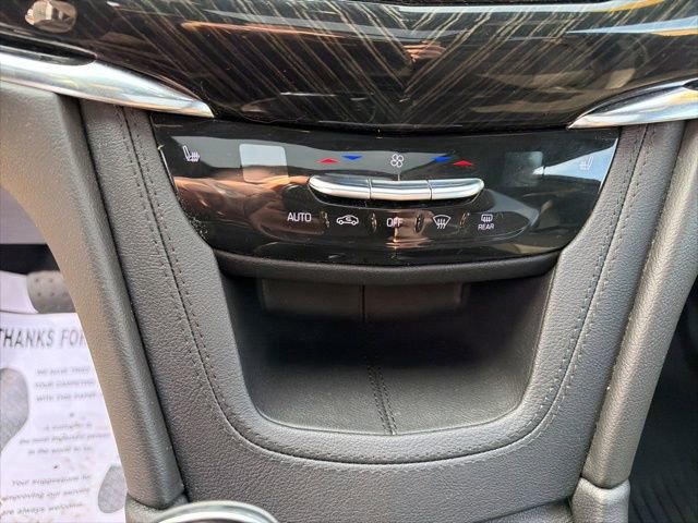Used 2021 Cadillac XT6 Premium Luxury image 9