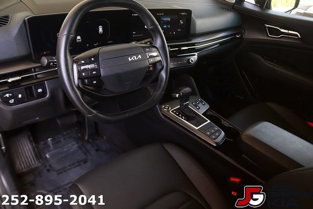 Certified 2026 Kia Sportage SX FWD image 13