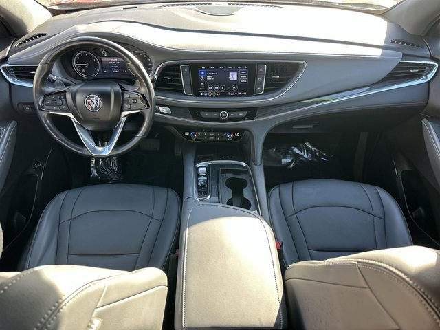 Used 2024 Buick Enclave Essence w/ Sport Touring Edition image 18