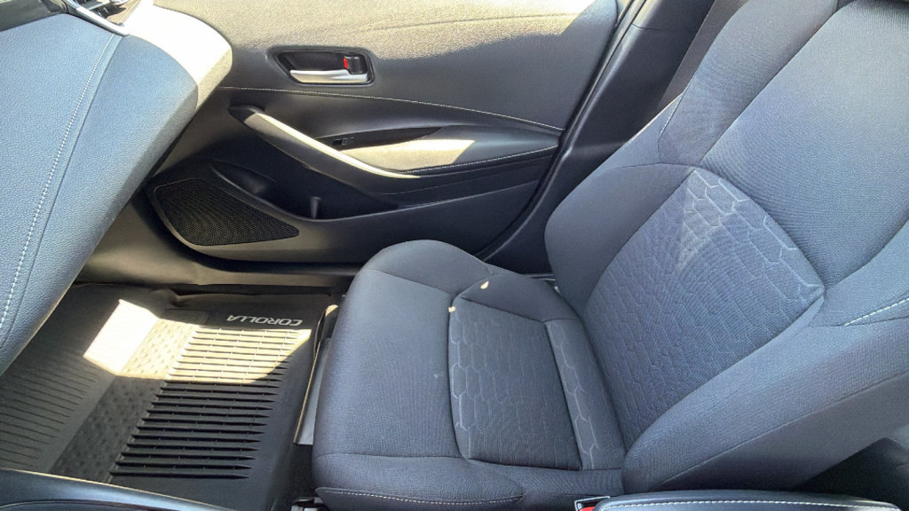 Certified 2024 Toyota Corolla SE FWD image 12