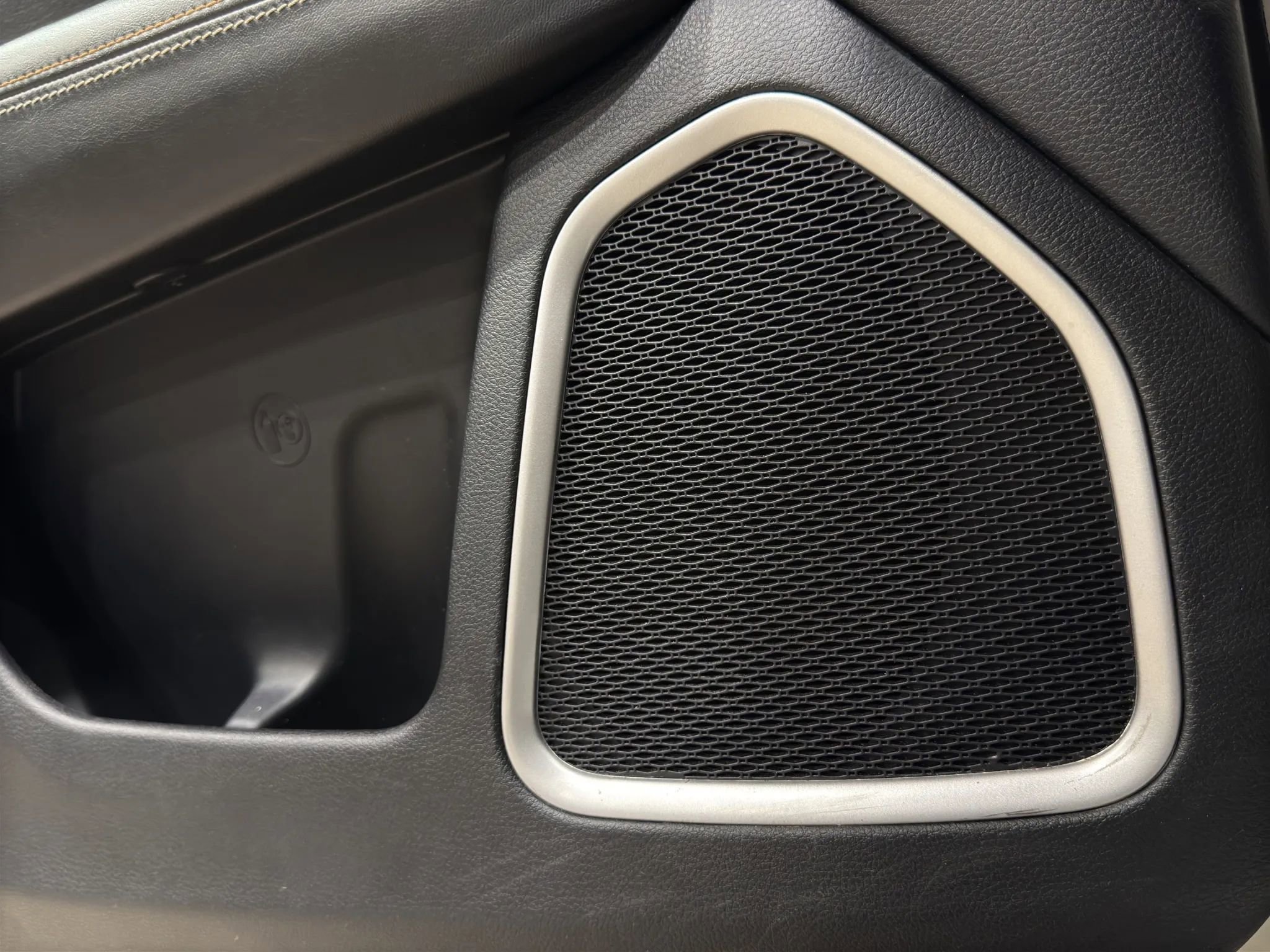 Used 2019 Jeep Compass Latitude image 42