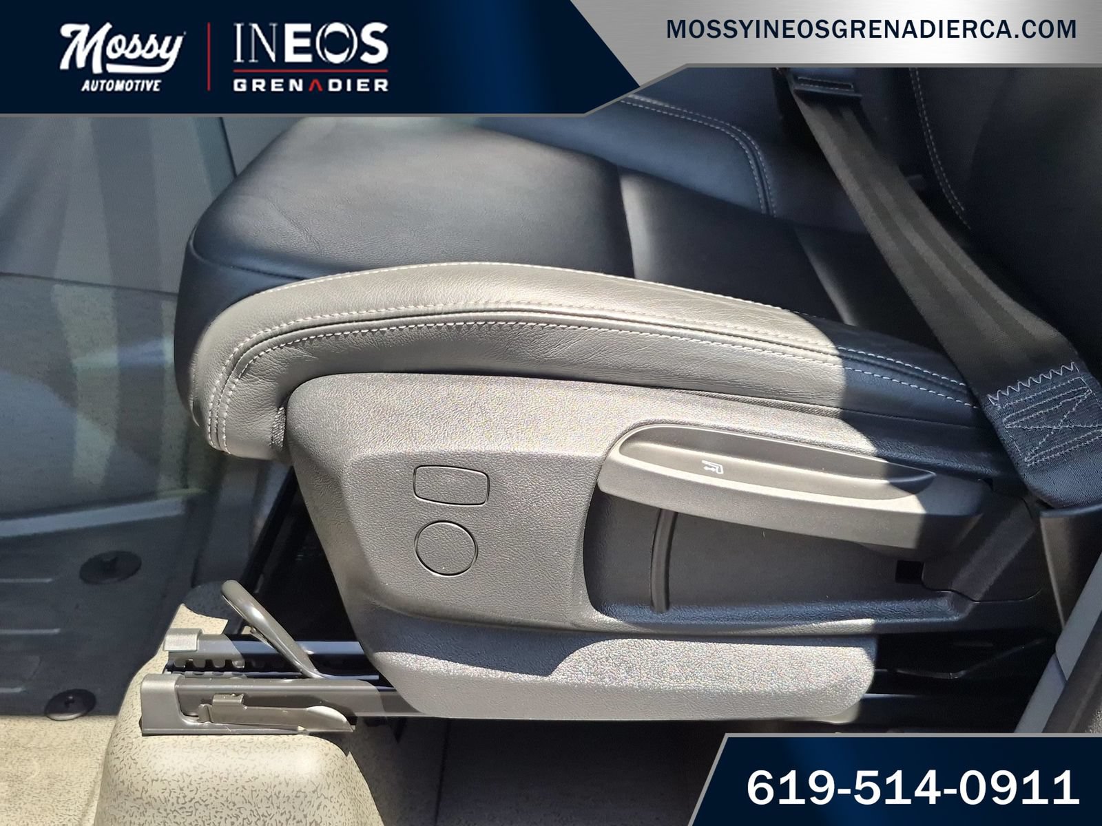 Used 2025 INEOS Grenadier Station Wagon AWD/4WD image 14