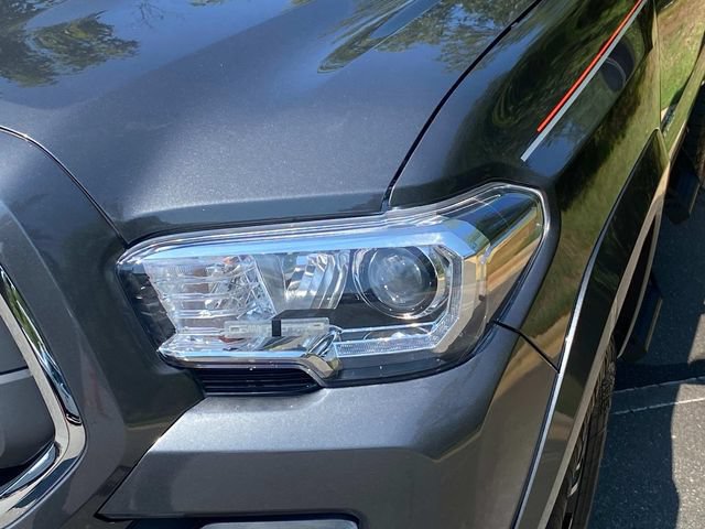 Used 2023 Toyota Tacoma TRD Sport RWD image 5