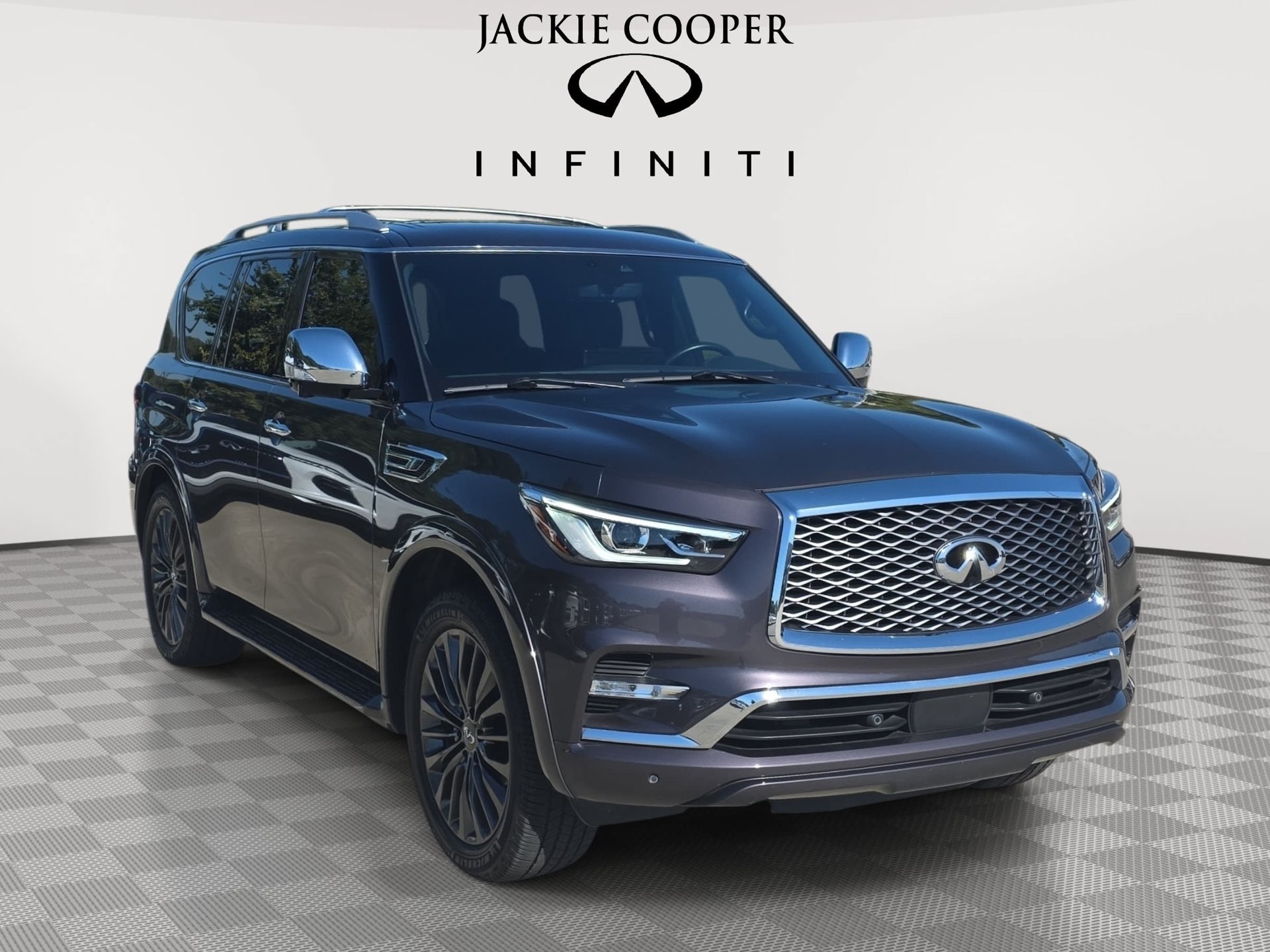 Certified 2023 INFINITI QX80 Sensory w/ All-Season Package AWD/4WD image 3