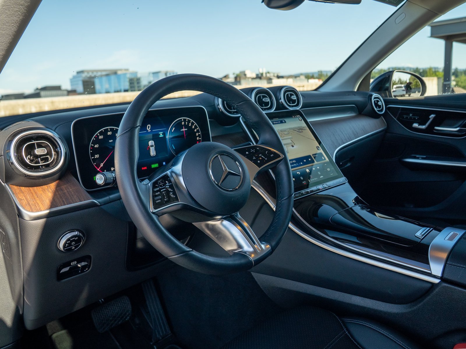 Certified 2025 Mercedes-Benz GLC 350e 4MATIC image 16