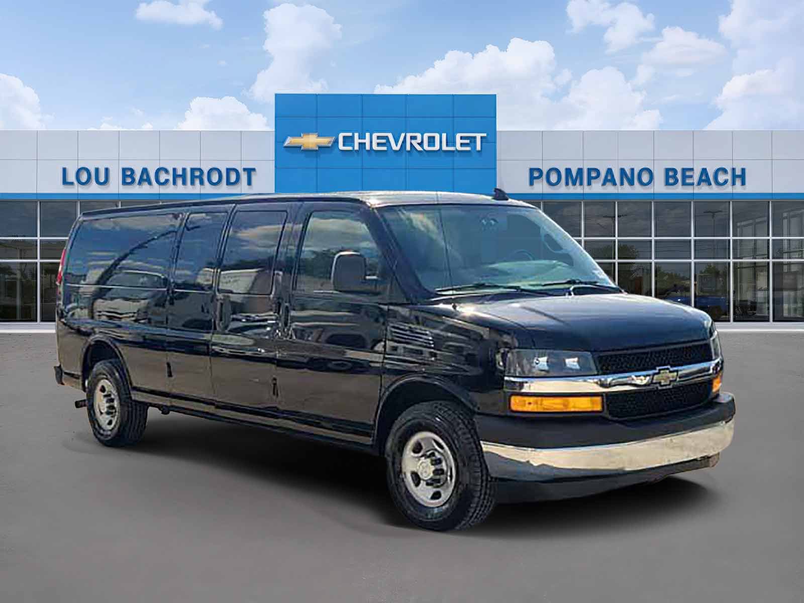 Used 2018 Chevrolet Express 3500 LT w/ LT Preferred Equipment Group