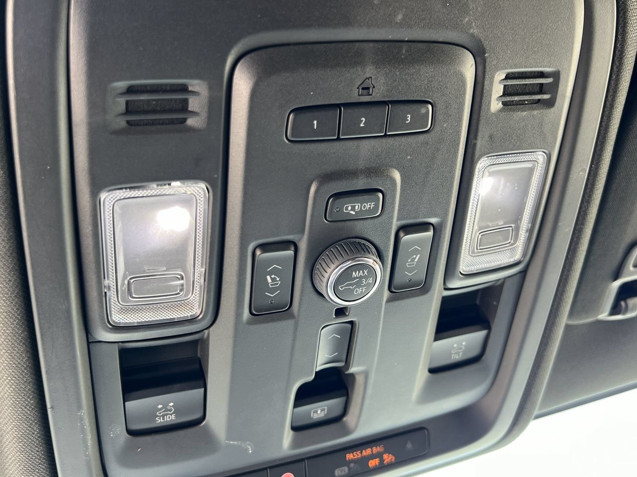 Used 2023 GMC Yukon Denali Ultimate AWD/4WD image 20