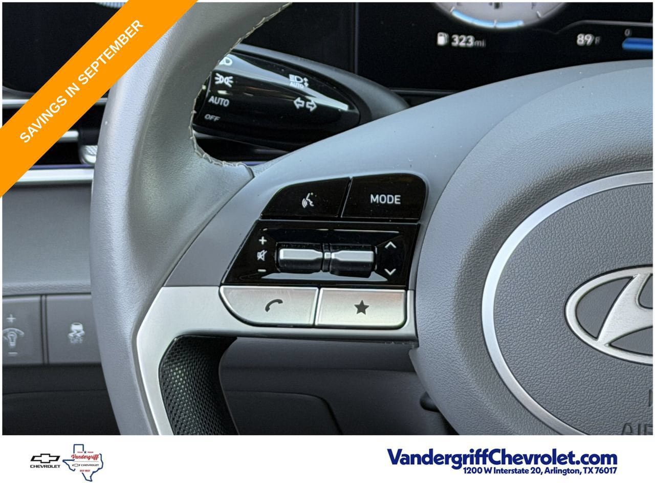 Used 2025 Hyundai Elantra SEL FWD image 11