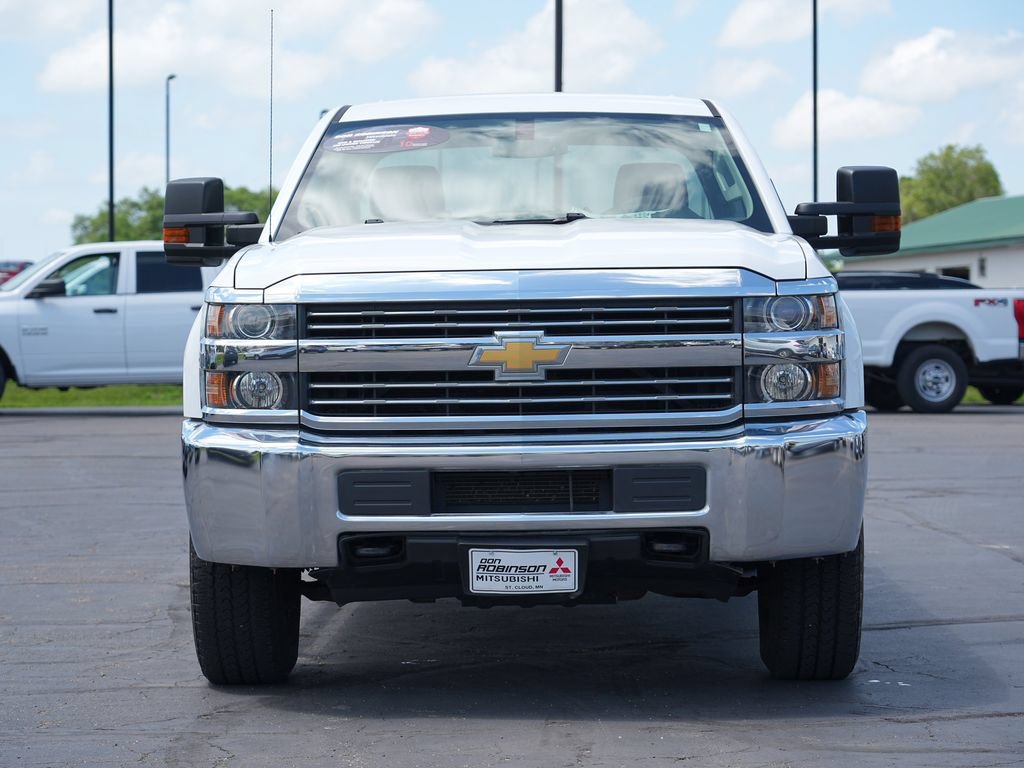 Used 2018 Chevrolet Silverado 3500 4x4 Crew Cab image 8