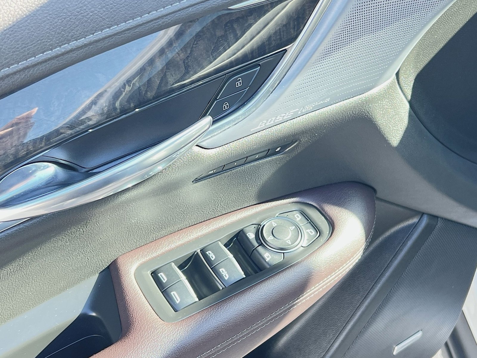 Used 2020 Cadillac XT6 Premium Luxury image 15