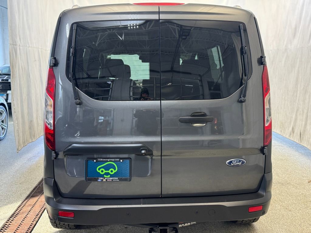 Used 2023 Ford Transit Connect XL image 5