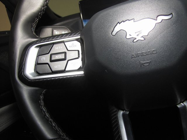 Used 2024 Ford Mustang Coupe image 5