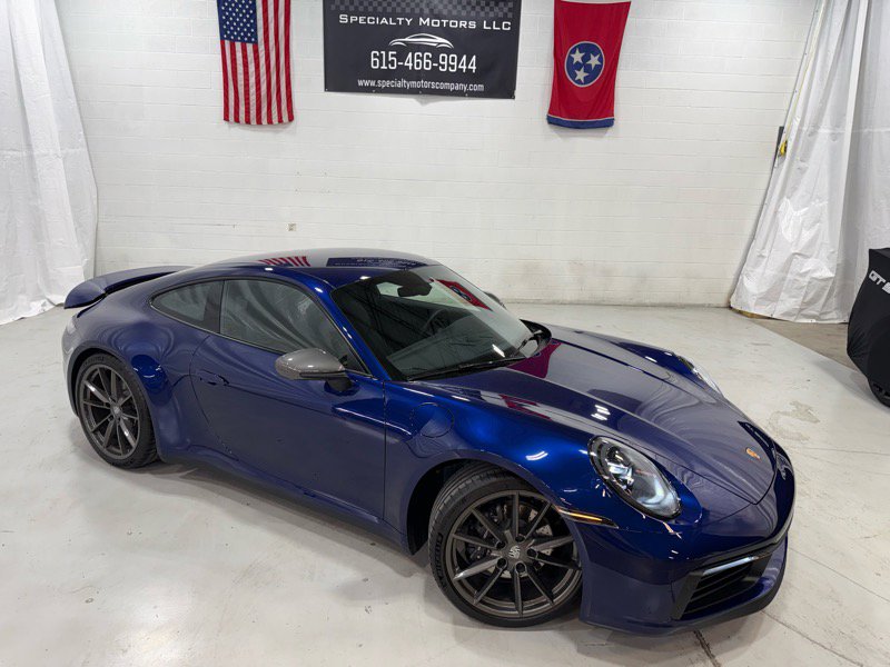 Used 2024 Porsche 911 Carrera T image 3