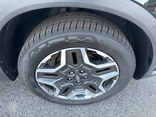 Used 2022 Hyundai Santa Fe Limited w/ Cargo Package FWD image 13