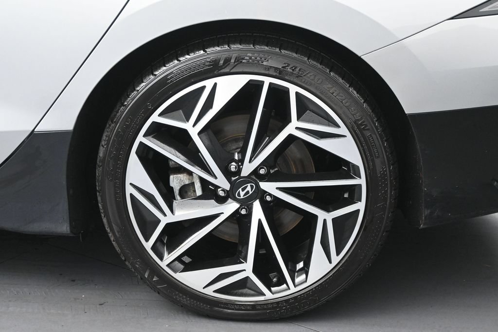 Used 2023 Hyundai Ioniq 6 SEL AWD/4WD image 34