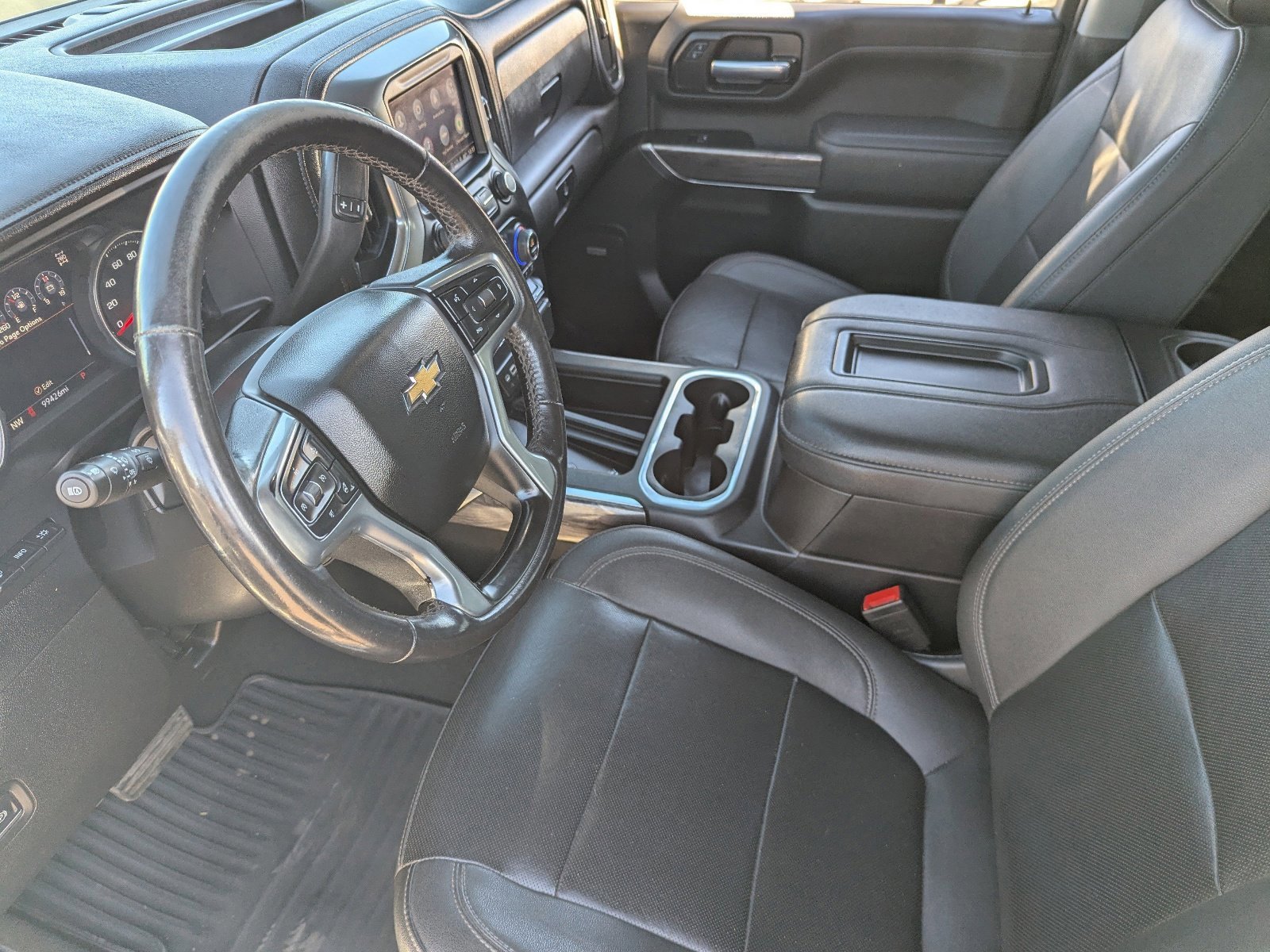 Used 2022 Chevrolet Silverado 3500 LTZ w/ LTZ Plus Package image 22