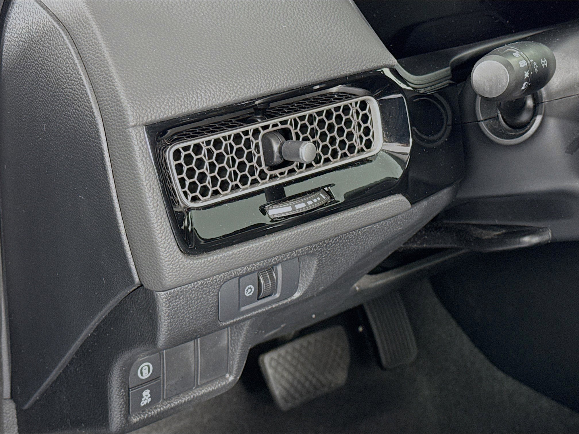 Certified 2023 Honda Civic LX image 10