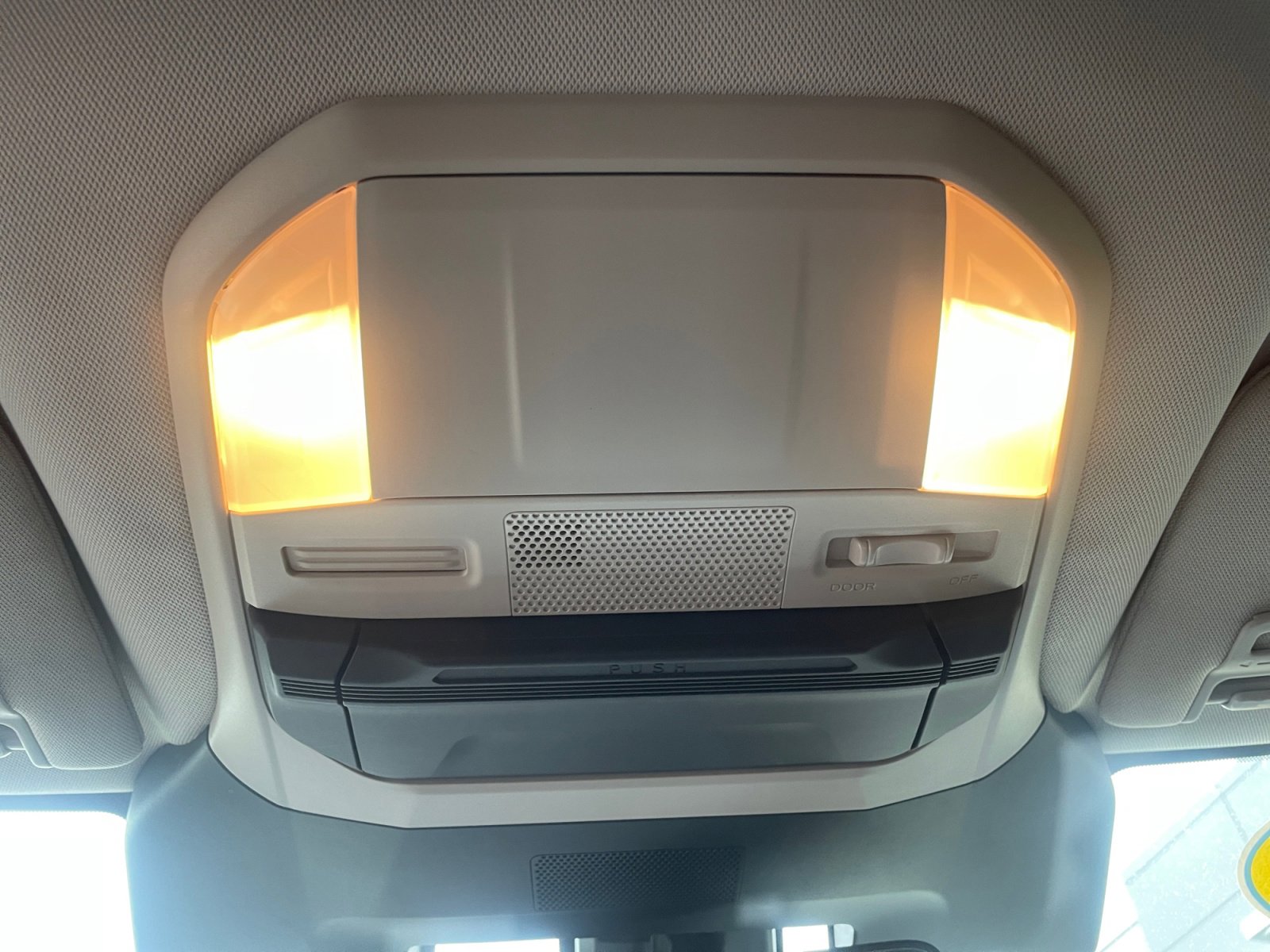 Used 2023 Subaru Ascent 8-Passenger image 26