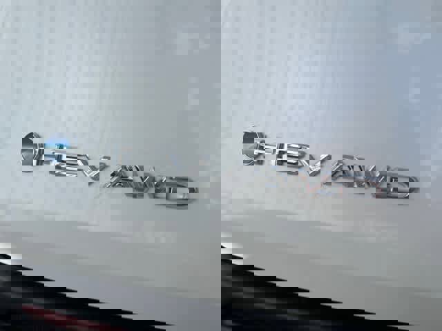 Used 2025 Toyota Sienna XLE w/ XLE Plus Package image 11