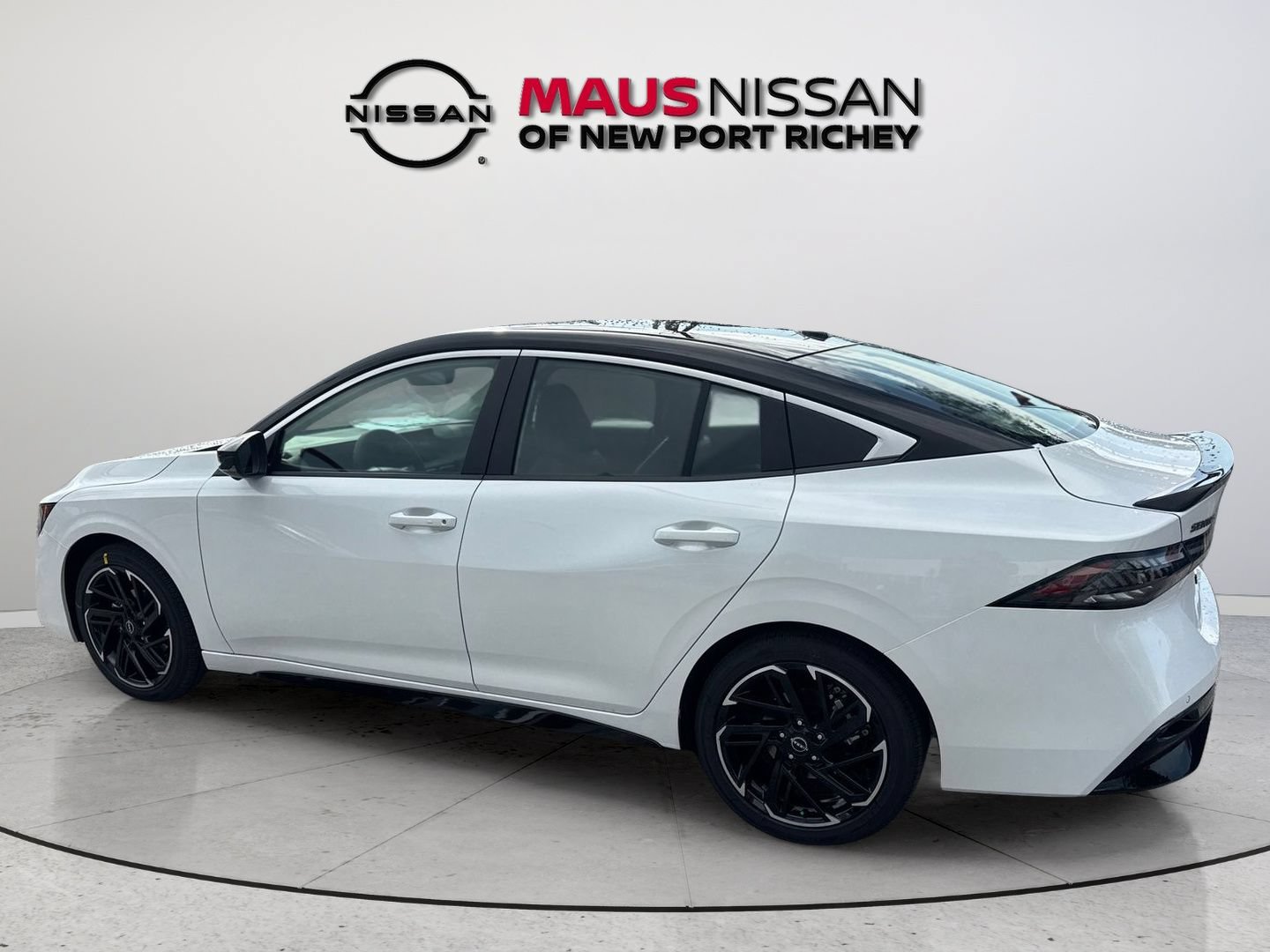 New 2026 Nissan Sentra SR w/ SR Premium Package FWD image 8