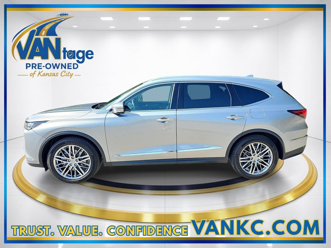Used 2022 Acura MDX w/ Advance Package AWD/4WD image 10