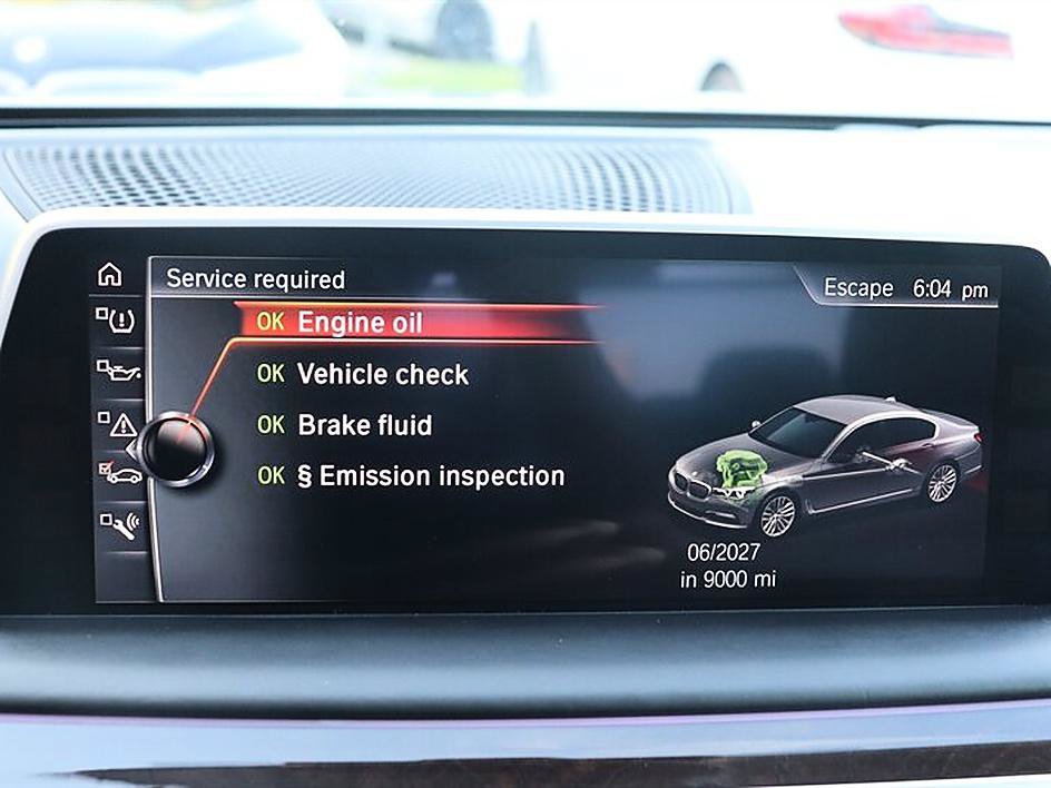 Used 2016 BMW 740i RWD image 47