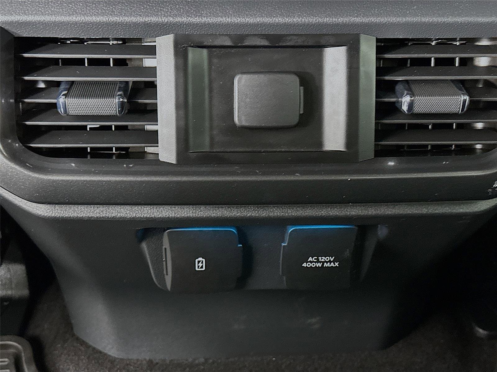 Used 2023 Ford F150 XLT w/ Equipment Group 302A High image 32