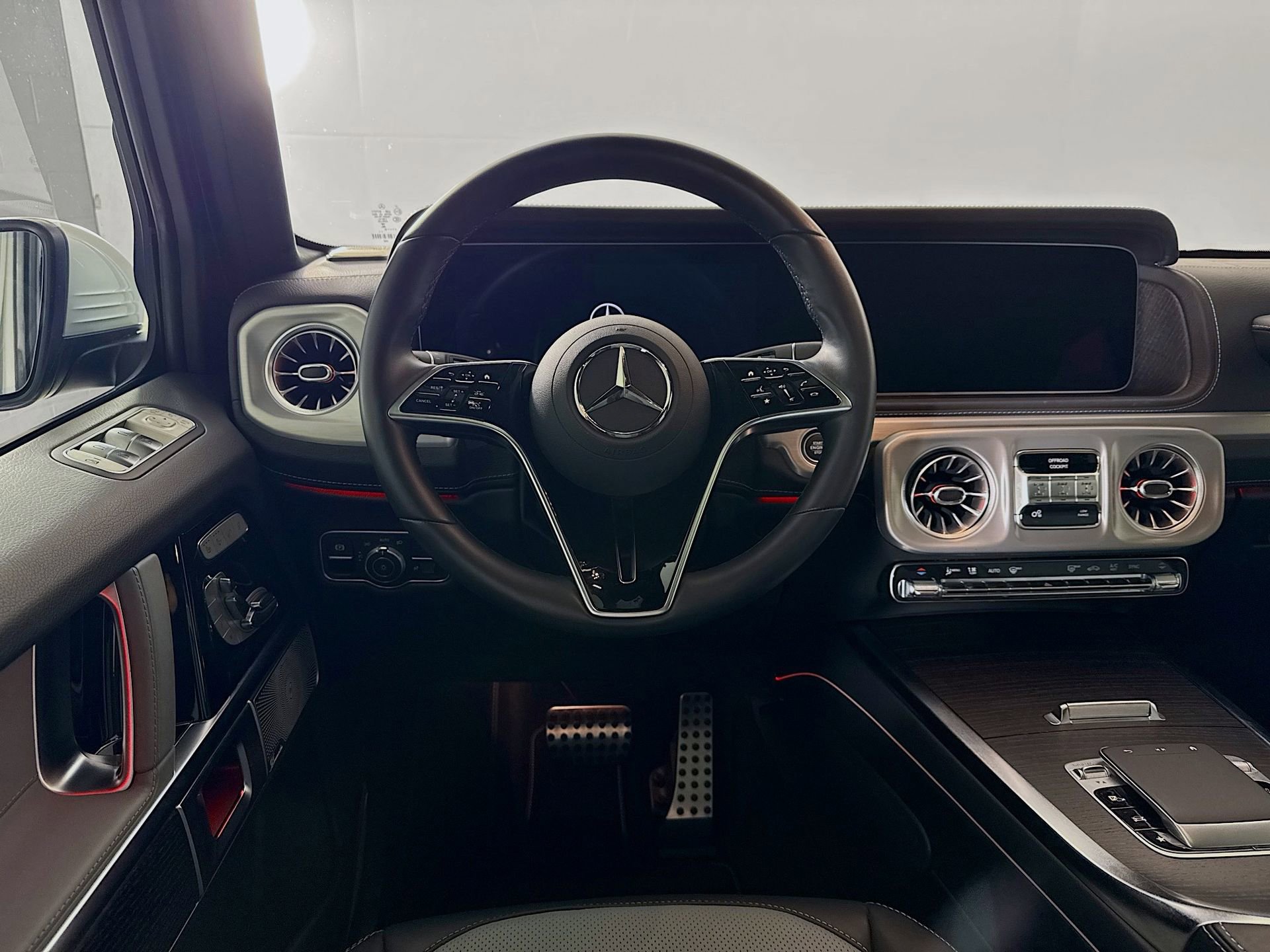 Certified 2025 Mercedes-Benz G 550 image 25