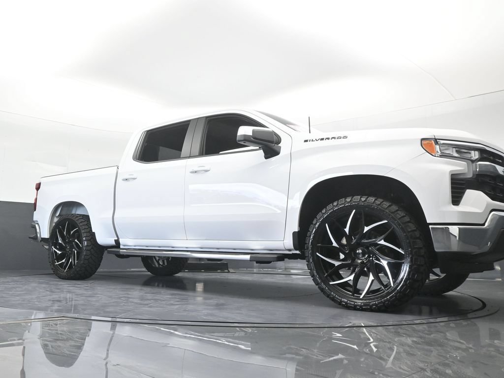 Used 2026 Chevrolet Silverado 1500 LT AWD/4WD image 64