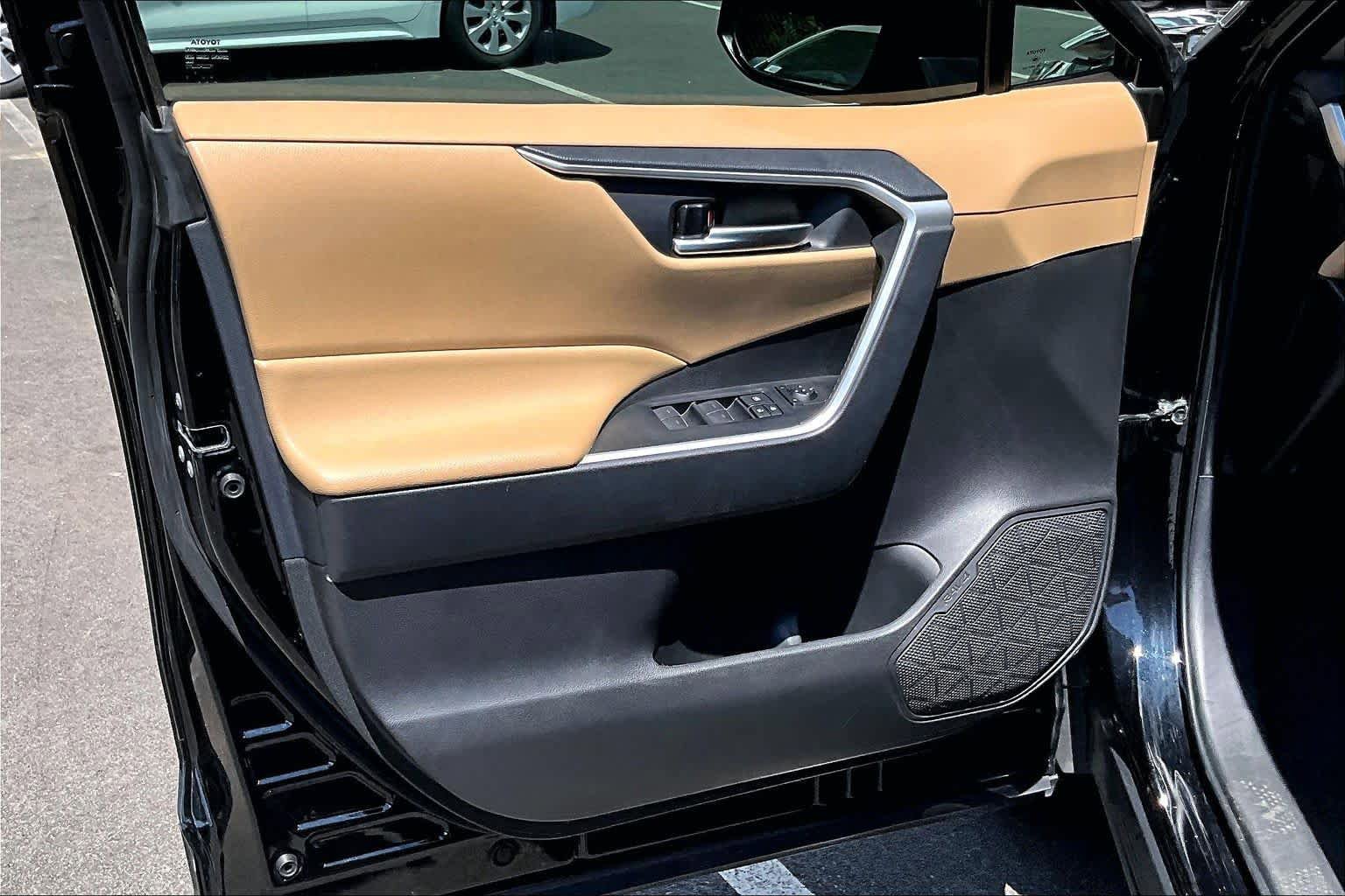 Certified 2025 Toyota RAV4 XLE Premium FWD image 22
