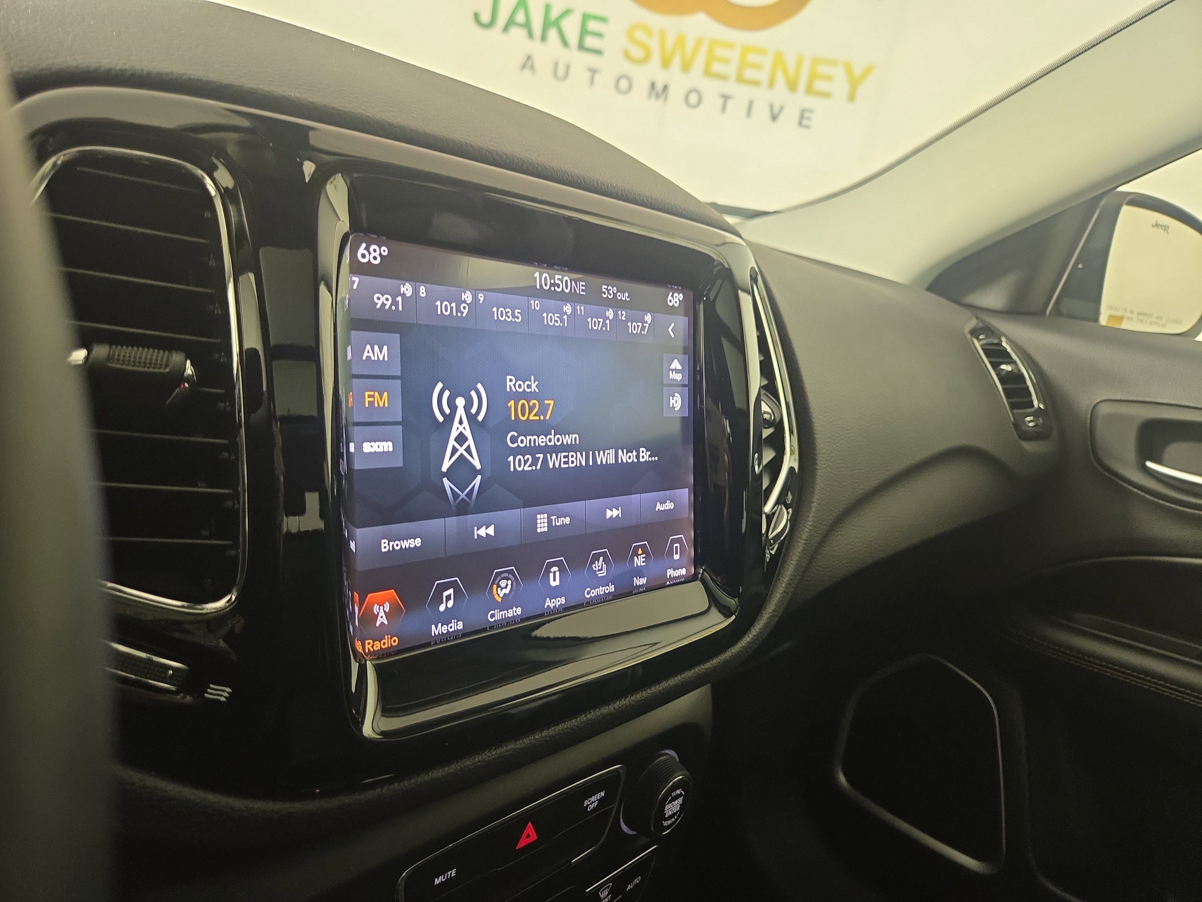 Used 2018 Jeep Compass Limited w/ Navigation Group image 19