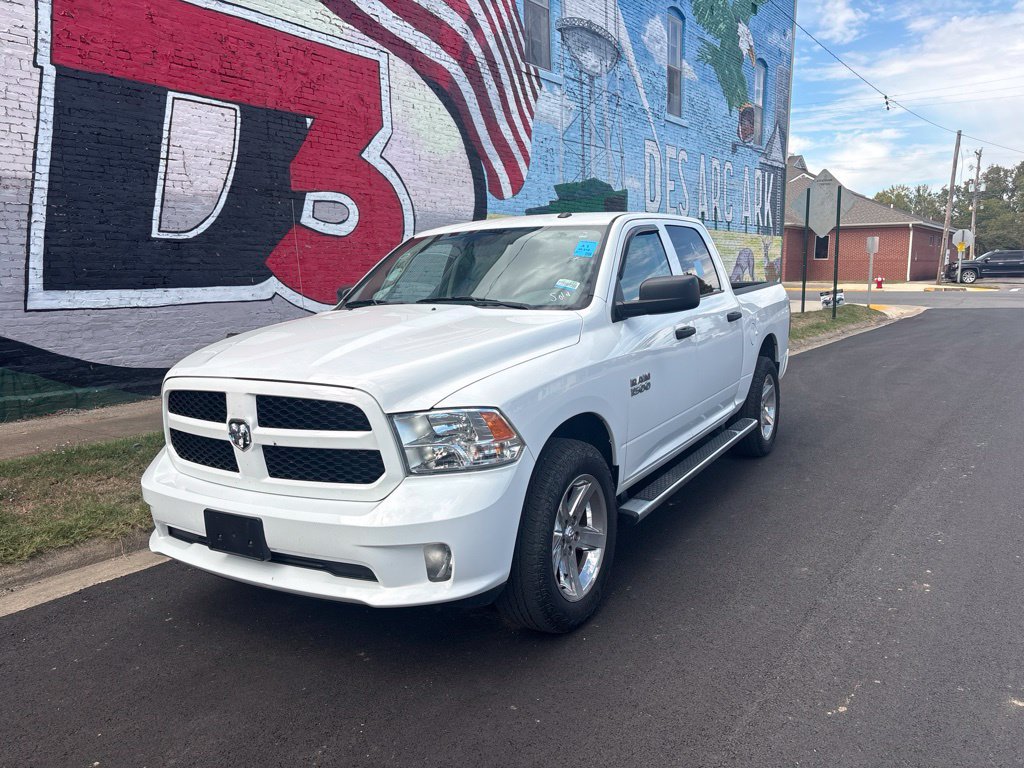 Used 2018 RAM 1500 Express w/ Express Value Package AWD/4WD image 2