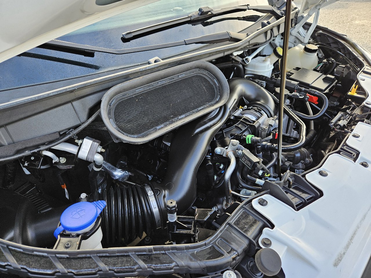 Used 2020 Ford Transit 250 Medium Roof image 44