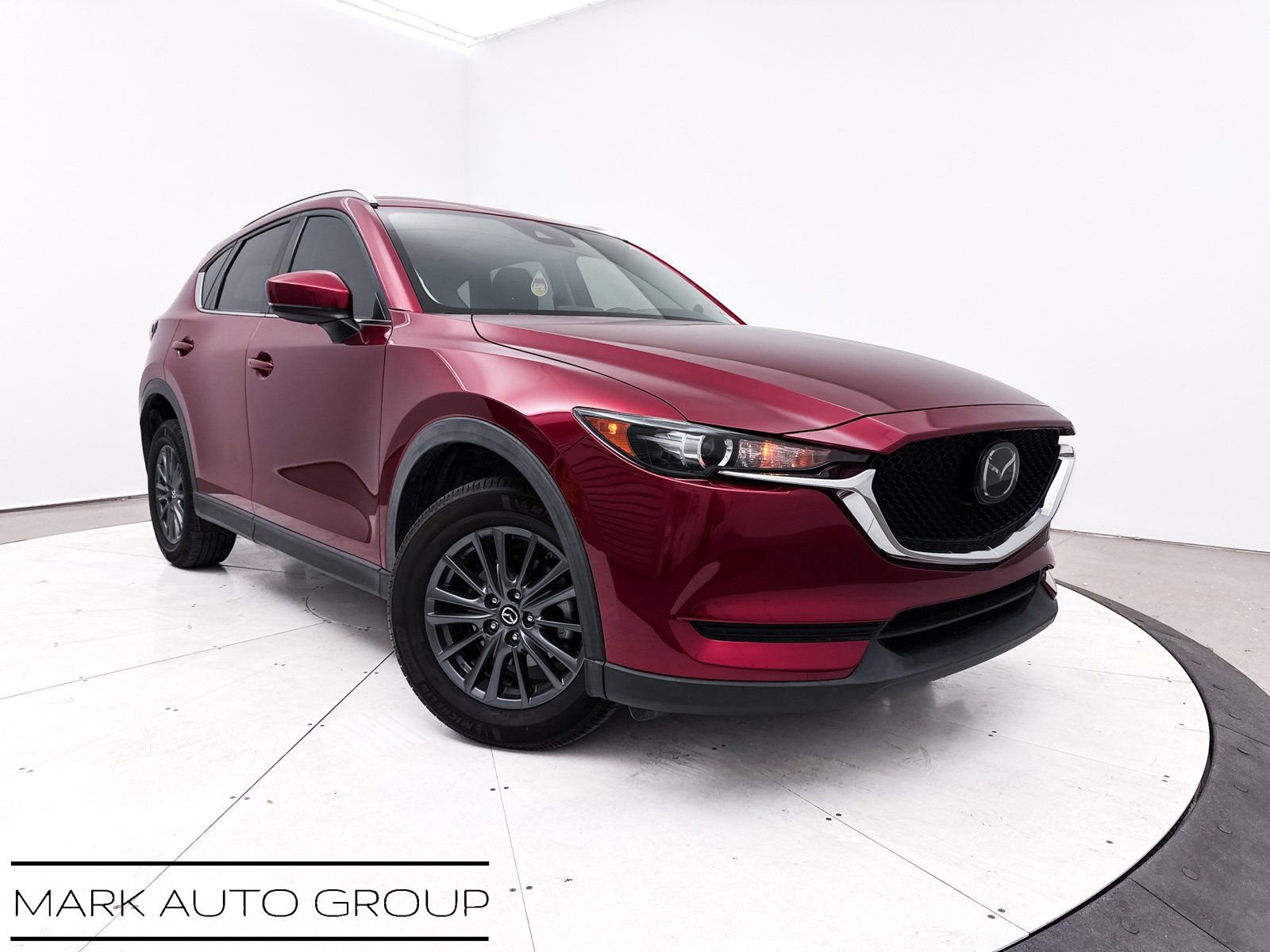 Used 2019 MAZDA CX-5 Touring image 1
