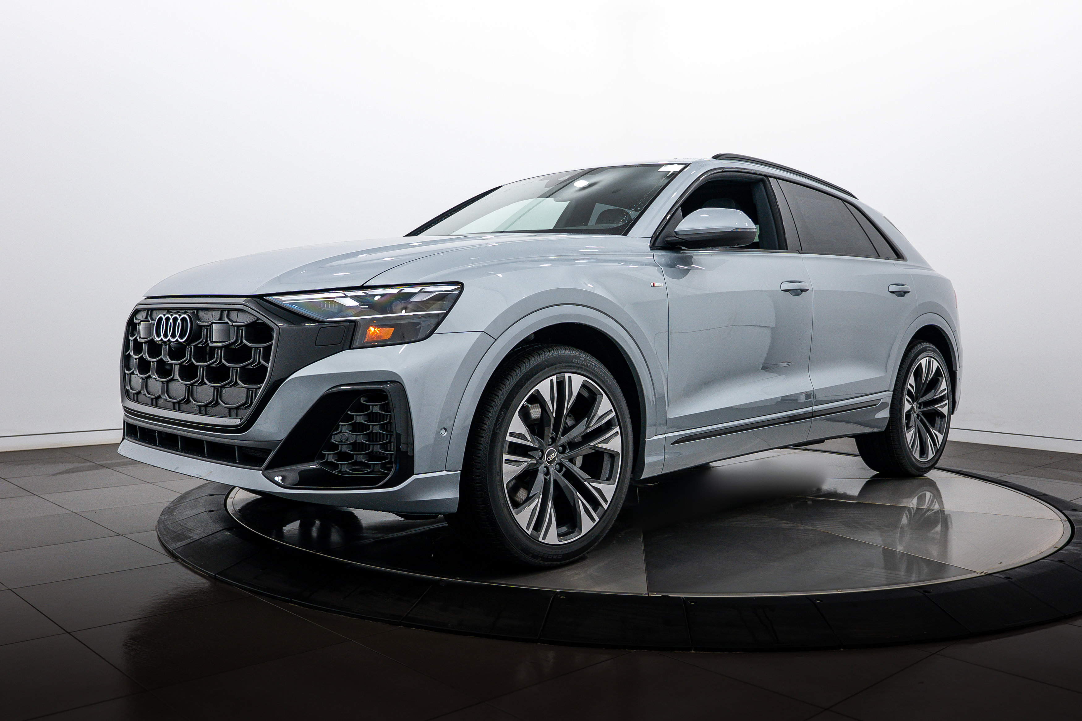 New 2026 Audi Q8 Premium Plus AWD/4WD image 7