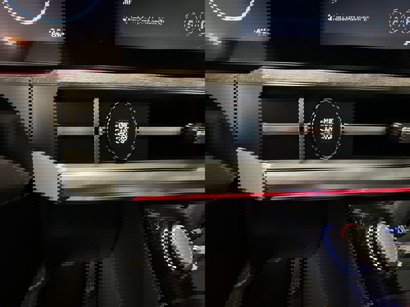 Used 2025 Hyundai Santa Fe Calligraphy image 17