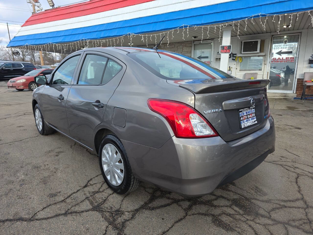 Used 2016 Nissan Versa S Plus image 16