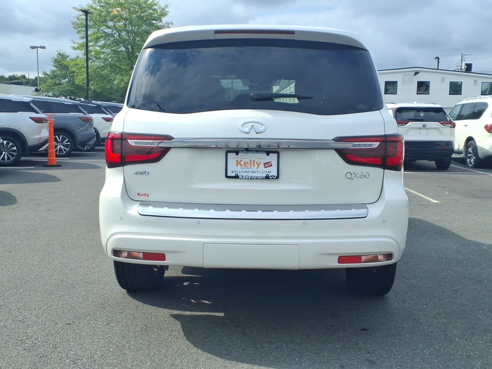 Certified 2024 INFINITI QX80 Sensory AWD/4WD image 6