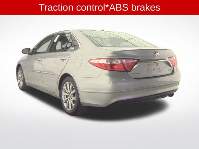 Used 2017 Toyota Camry XLE image 6