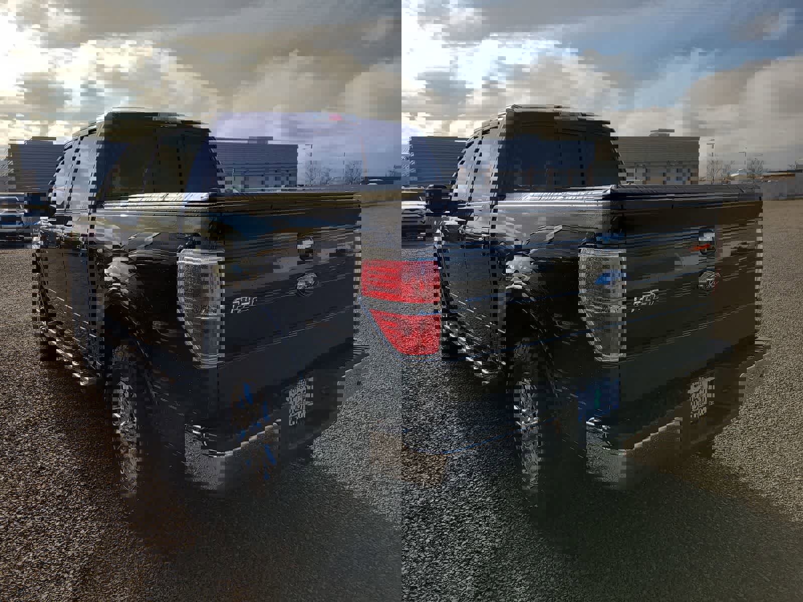 Used 2013 Ford F150 Lariat w/ Lariat Chrome Pkg image 3