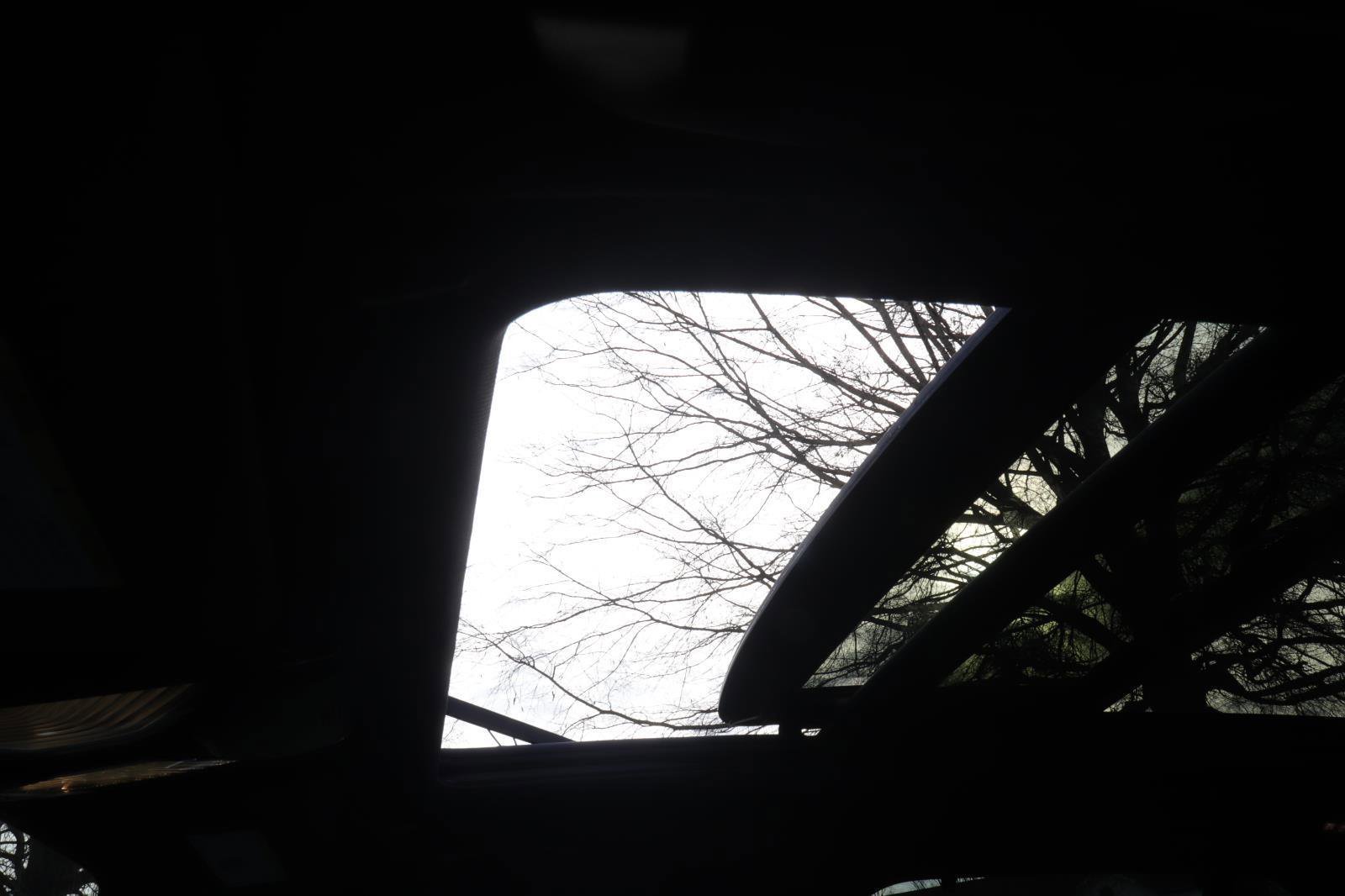 Used 2022 BMW X5 M50i w/ Executive Package image 23