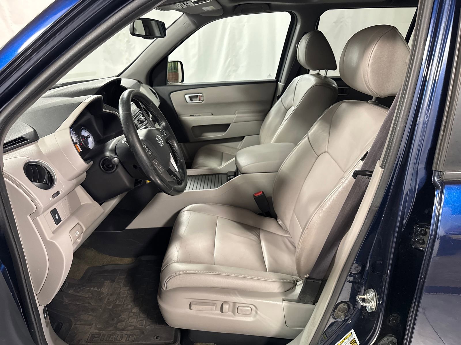 Used 2015 Honda Pilot EX-L image 4