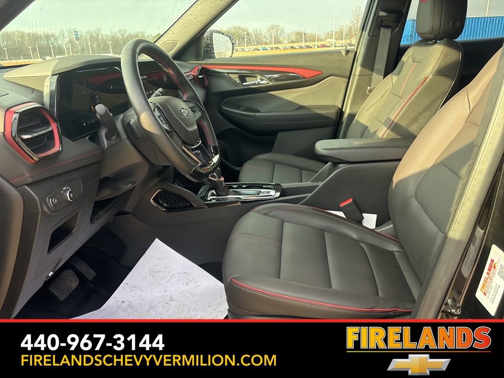Used 2024 Chevrolet TrailBlazer RS w/ Convenience Package image 16